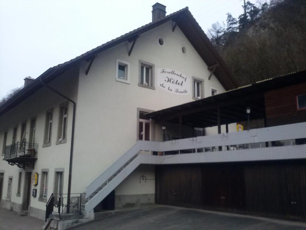 Chambres D'Hotes "La Truite" Biel Exteriör bild